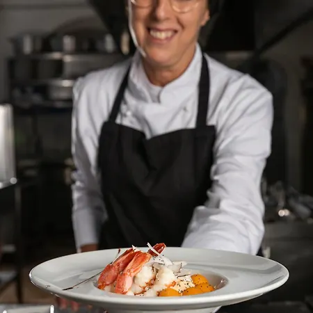 Castello Di Giuliano ホテル 3*