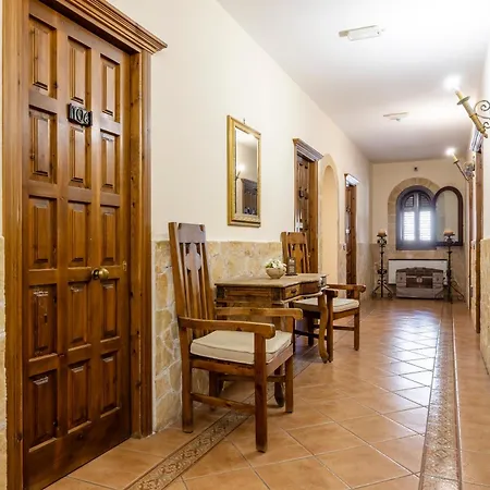Castello Di Giuliano ホテル Montelepre