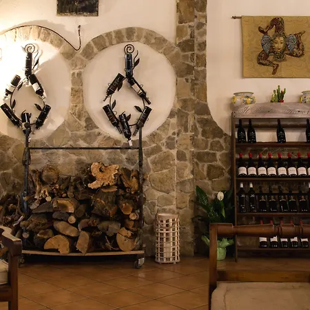 Castello Di Giuliano