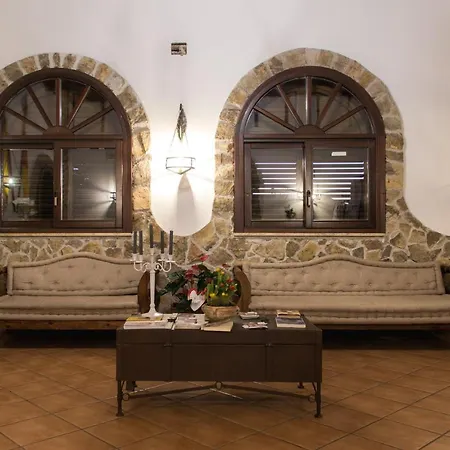 Hotel Castello Di Giuliano